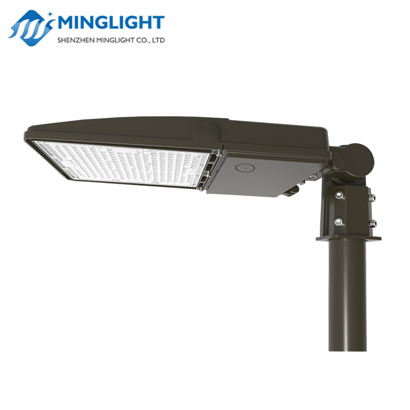 Lampadaire LED pour lampadaire ShoeBox avec capteur de mouvement et cellule photoélectrique IP65